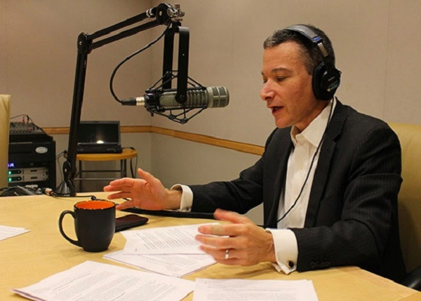 Jeffrey Rosen recording a podcast